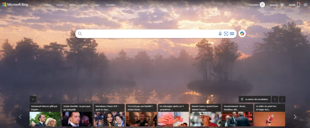 Page d’accueil de Bing avec une image en arrière-plan typique du moteur de recherche
